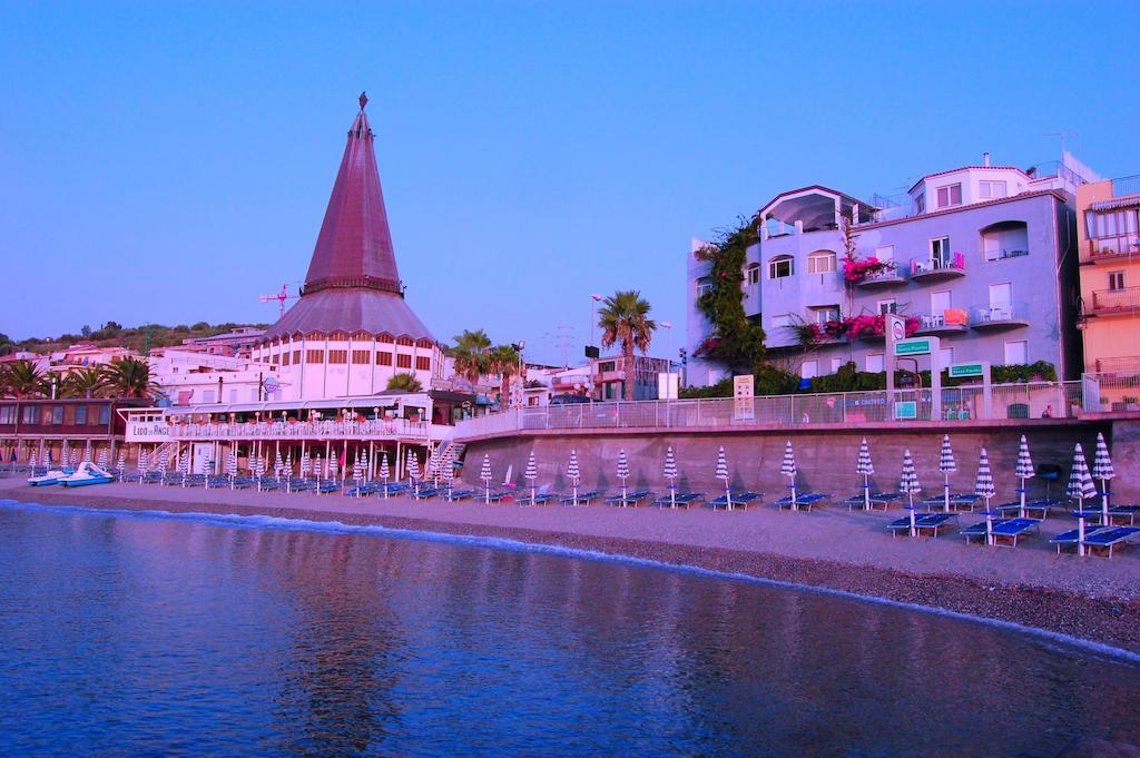 Hotel Palladio Giardini Naxos Exteriér fotografie